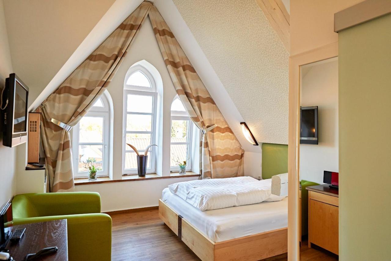 Hotel Zur Wartburg Rheda-Wiedenbrück المظهر الخارجي الصورة