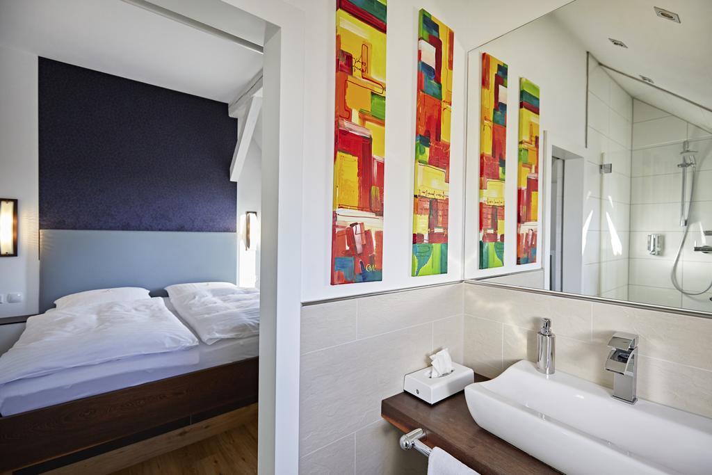Hotel Zur Wartburg Rheda-Wiedenbrück المظهر الخارجي الصورة