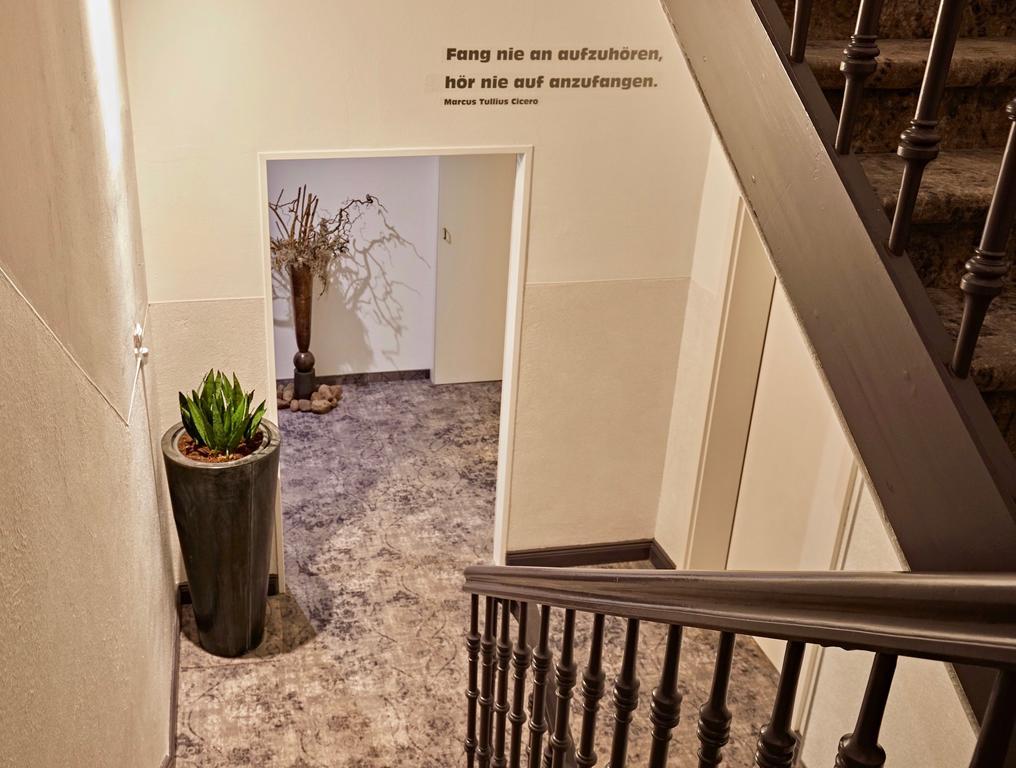 Hotel Zur Wartburg Rheda-Wiedenbrück المظهر الخارجي الصورة